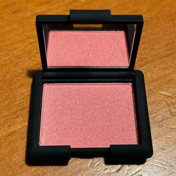 NARS Orgasm Blush - Picture 8 of 16
